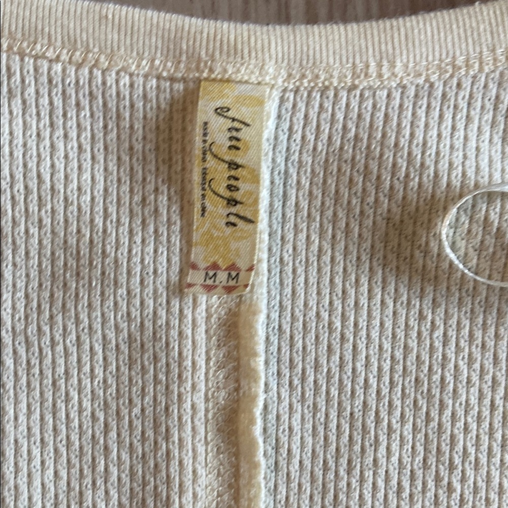 Cream and Black Women's Top - Picture 2 of 3